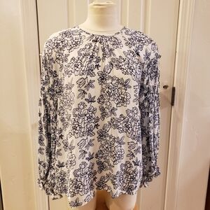 DownEast size Medium